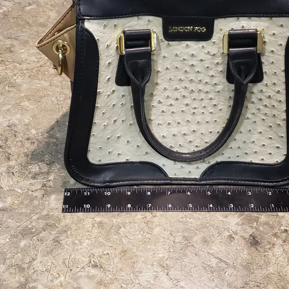 London Fog Faux Ostrich Skin Purse Handbag Black/Beige Lock Key Design 5 Pockets - Picture 9 of 10